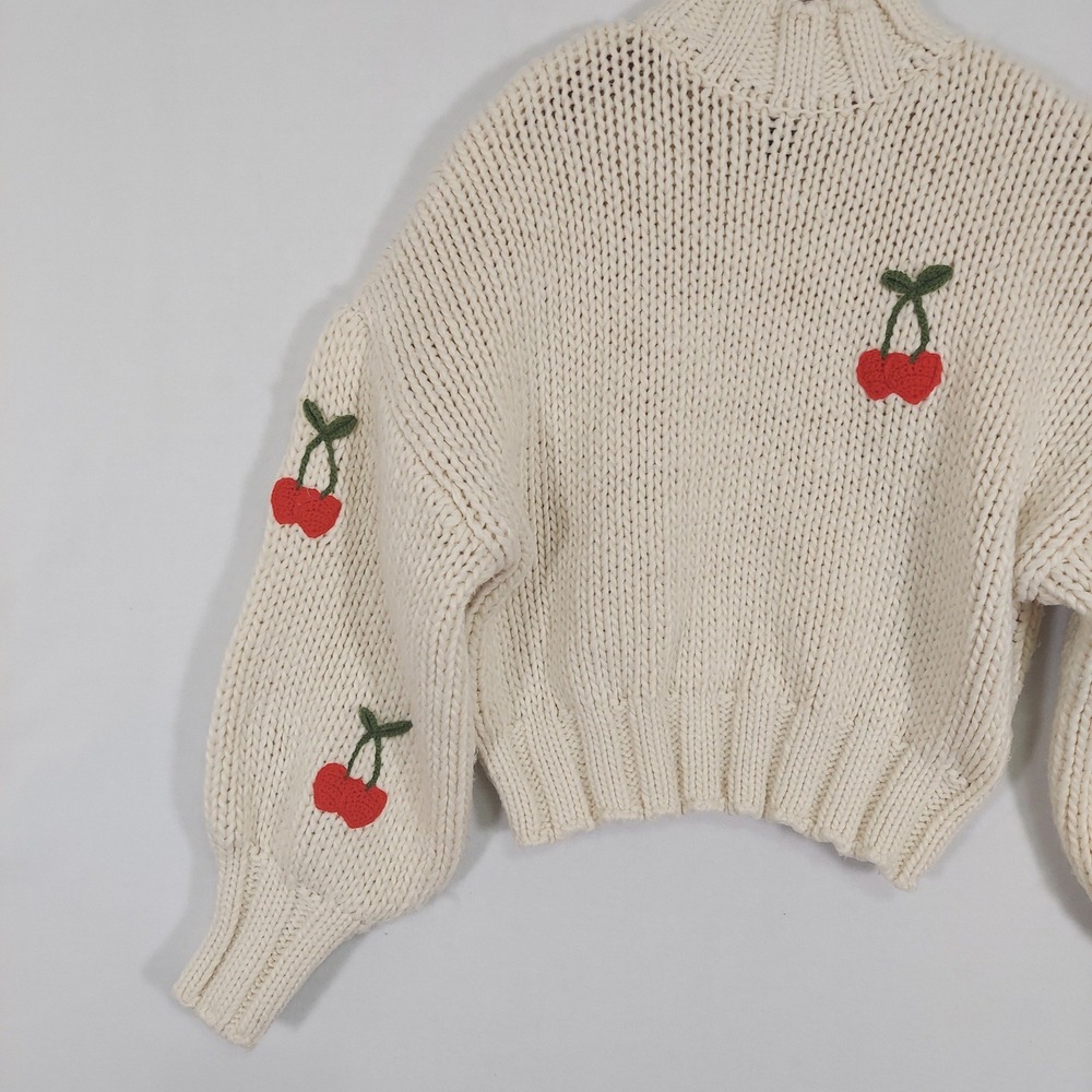 Forever 21 Cherry Sweater L Chunky Knit Cream Cropped Balloon Sleeve Mock Neck - Picture 2 of 8